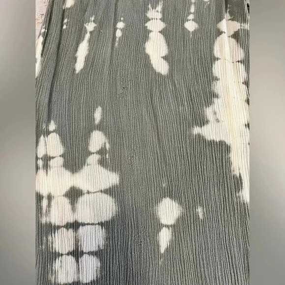 Promesa Sleeveless Boho Casual Female Jumpsuit - Picture 2 of 6